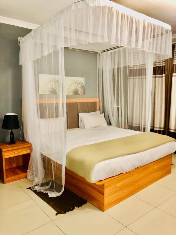 Top Lodge In Blantyre Ngoại thất bức ảnh